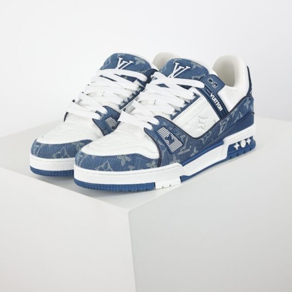 Louis Vuitton Trainer for men and women